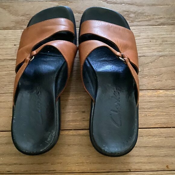 CLARKS Tan Leather Slip On Slide Wedge Sandals - Size 5 - Great Condition! - Picture 4 of 4